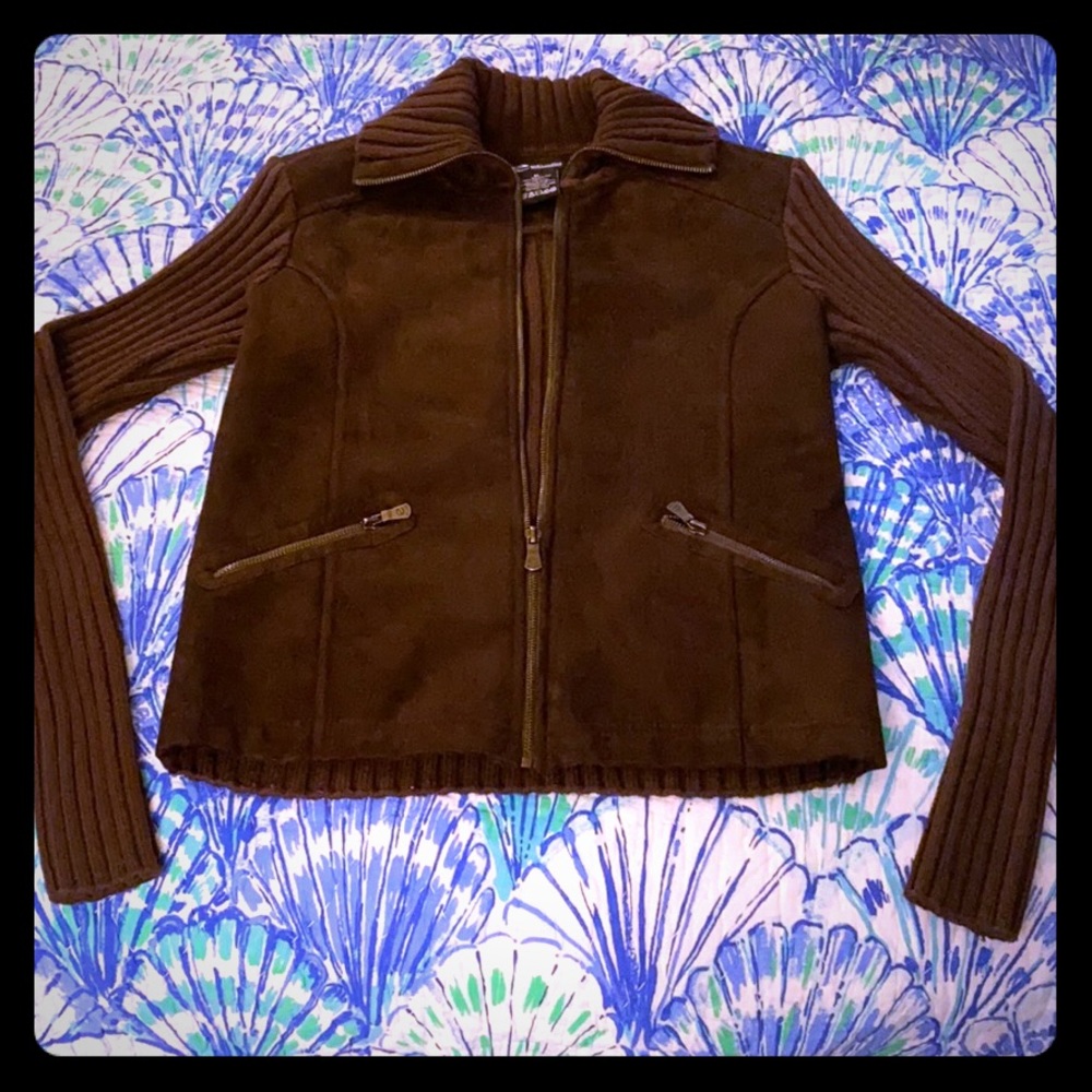 Last Call Expires 12/21 Euc E Studio Vintage Choc… - image 1